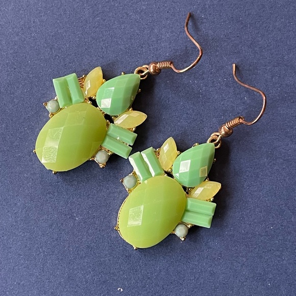 Drop earrings multi-green resin bead - Picture 1 of 5